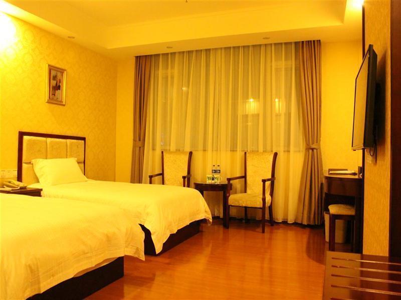 Greentree Inn Guangdong Shantou Gurao Gugui Road Business Hotel Esterno foto